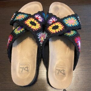 Dirty laundry Tacoma platform  Sandals